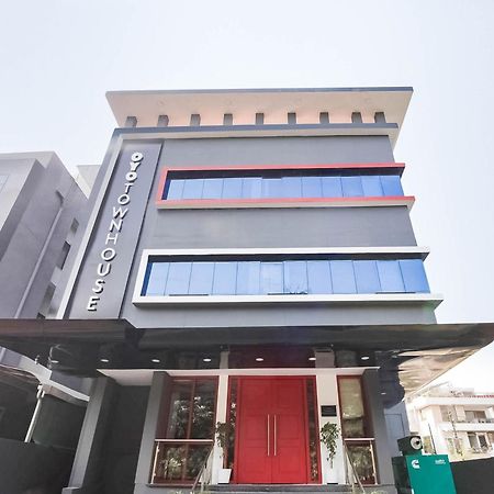 Super Townhouse Lords Inn Regency Mānglia 外观 照片